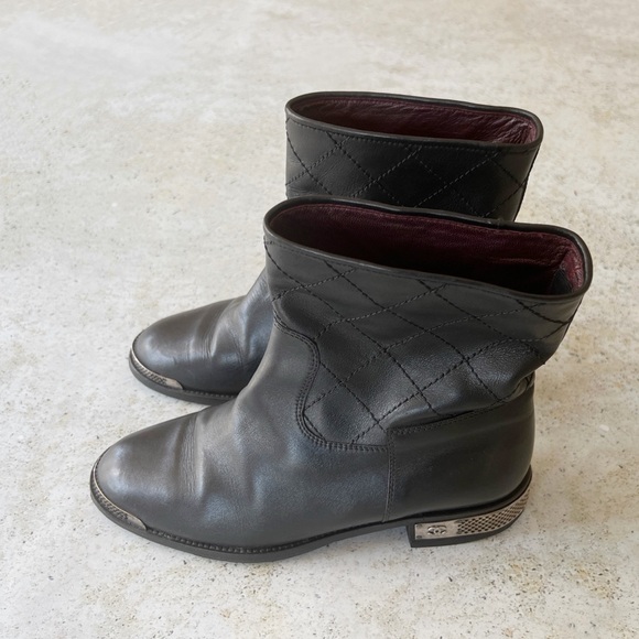 ✖️SOLD✖️ Vintage CHANEL Moto Boots Shoes Quilter Leather Black size 40.5 EU - Picture 6 of 10
